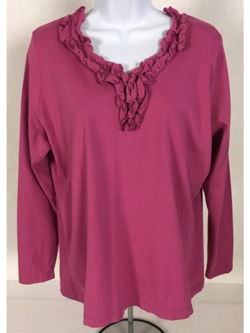 Chaps Top Women Size 1X Fuchsia Pink Ruffled V neck Long sleeves Blouse